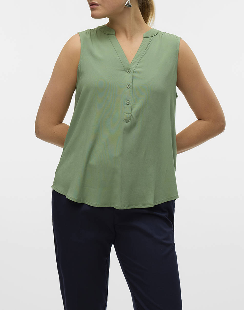 Vero Moda Vmbella Sl V Neck Top Wvn Ga Noos Women Clothes Tops Tops/Bodies Green Viscose,Elastic 10326002 Hedge Green Female Tops/Bodies Green
