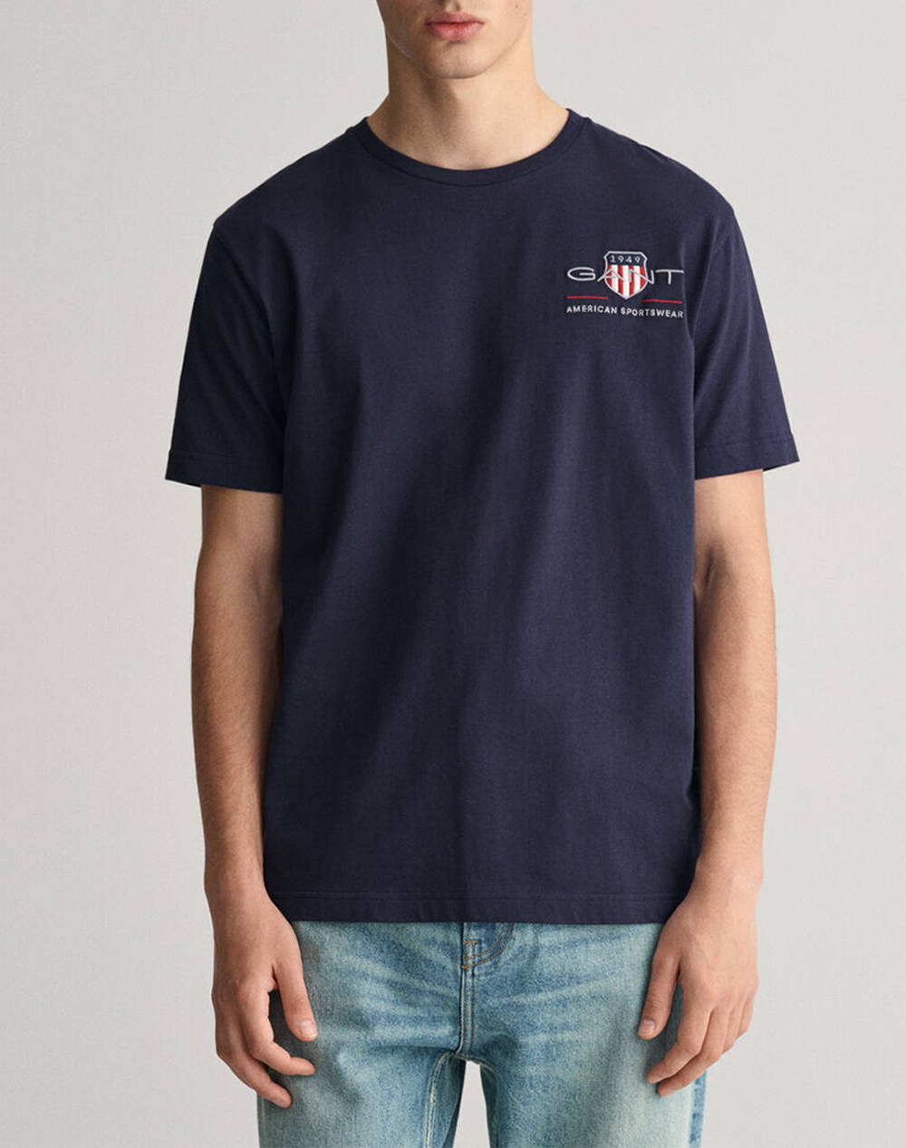Gant Reg Archive Shield Emb Ss T Shirt Men Clothes T Shirts & Sweatshirts T Shirts Darkblue Cotton 3G2067004 433 Male T-Shirts Blue