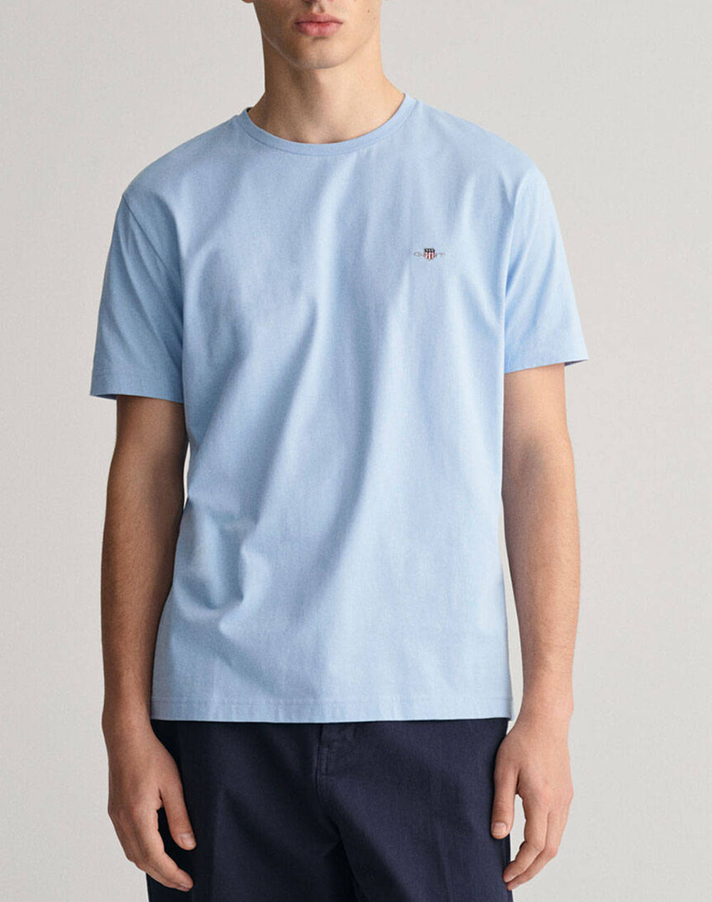 Gant Reg Shield Ss T Shirt Men Clothes T Shirts & Sweatshirts T Shirts Lightblue Cotton 3G2003184 468 Male T-Shirts Blue