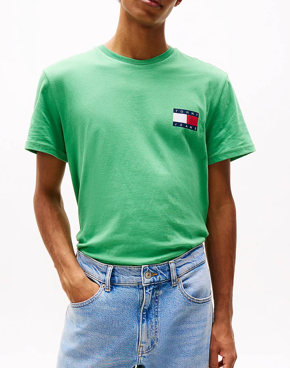 Tommy Jeans Tjm Slim Essential Flag Tee Ext Men Clothes T Shirts & Sweatshirts T Shirts Green Cotton Dm0Dm20740 Ly3 Male T-Shirts Green