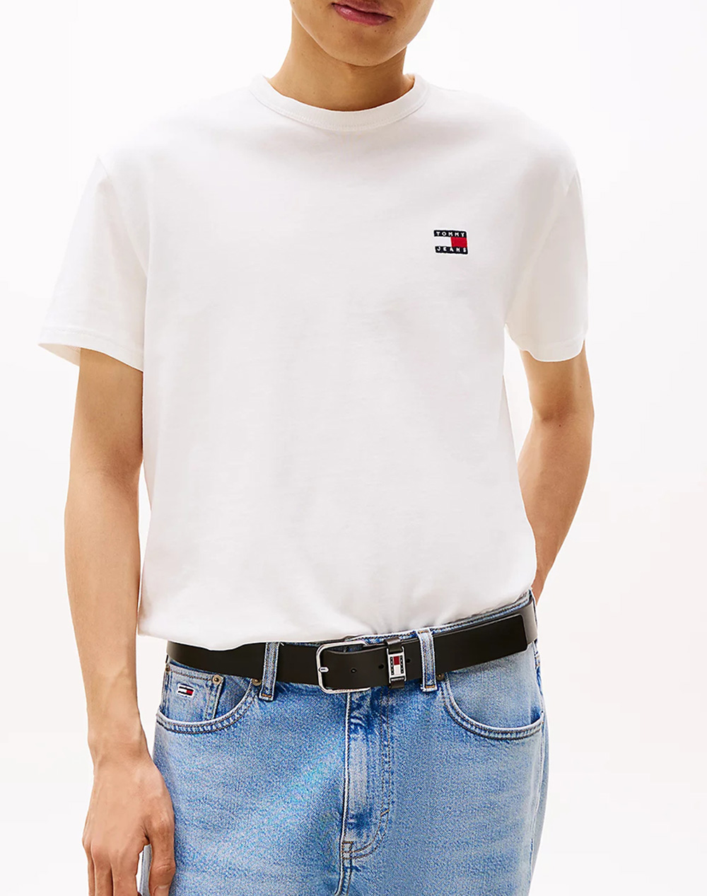 Tommy Jeans Tjm Reg Badge Tee Ext Ανδρας Ρουχα Μπλουζες T Shirt Offwhite Βαμβακι Dm0dm20322 Ybl - Koolfly