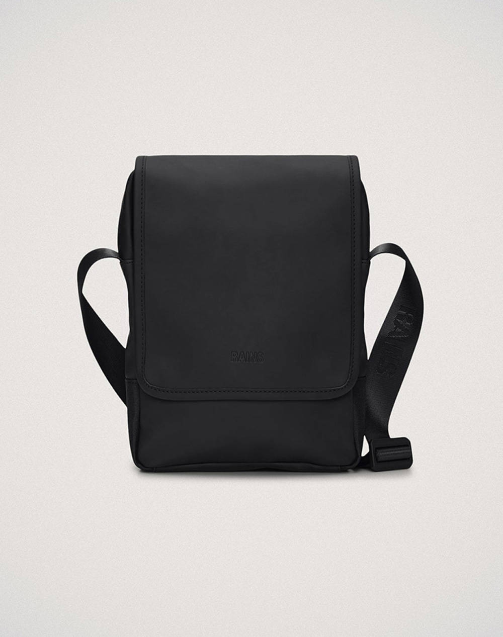 Rains Trail Reporter Bag W3 (Dimensions: 27 X 21 X 6 Cm) Women Accessories Bags Black Synthetic 14550 01 Bags Black