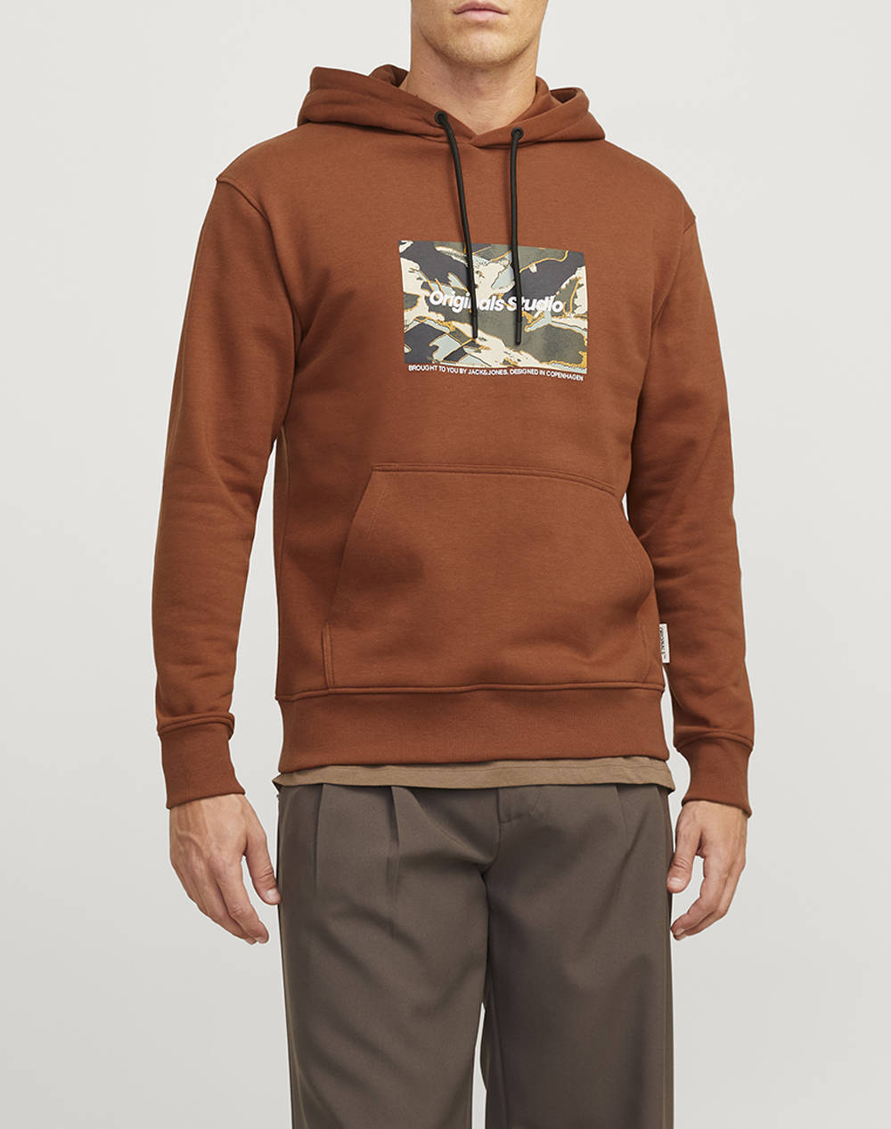 Jack&Jones Jorvesterbro Newton Boxfront Sweat Bf Ln Men Clothes T Shirts & Sweatshirts Sweatshirts Brown Cotton,Synthetic 12266801 Brandy Brown Male