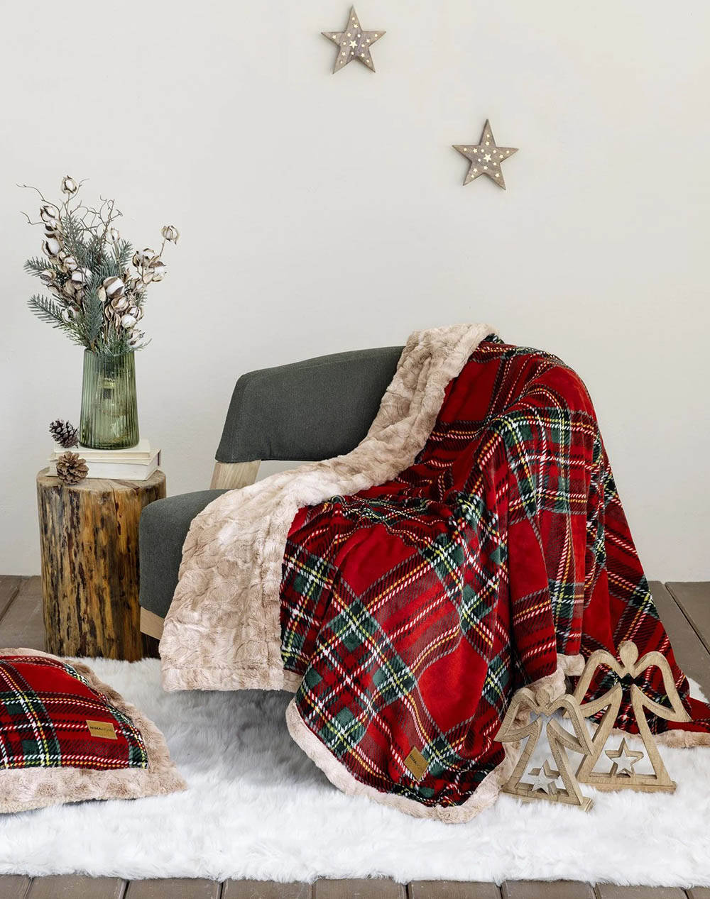 Nima Sofa Blanket 130X170 Carol (Dimensions: 130X170 Cm) Home Bedroom Blankets One Color Synthetic N33981 Blankets