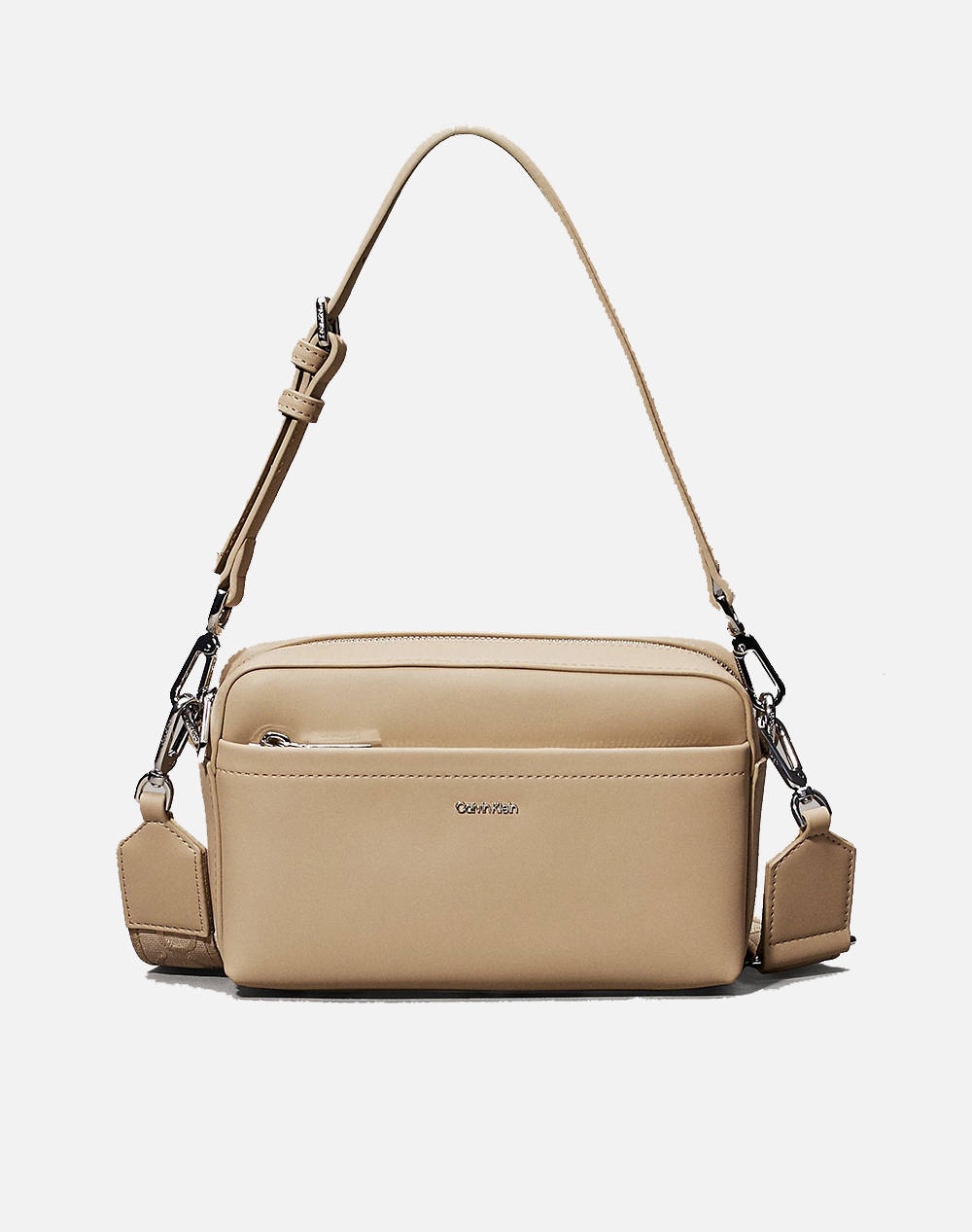 Calvin Klein Jeans Ck Must Convertible Camera Bag (Dimensions: 21.5 X 16.5 X 5Cm.) Women Accessories Bags Sandybrown Imitation Leather K60K612901 W7