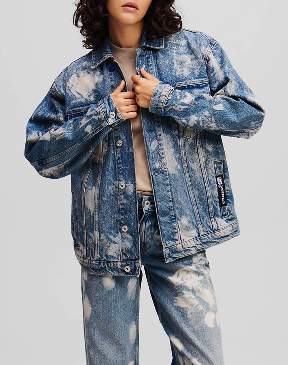Karl Lagerfeld Klj Relaxed Logo Denim Jacket Women Clothes Outerwear Outerwear Jackets Denimblue Cotton A1W14014 1Mw Female Jackets Blue
