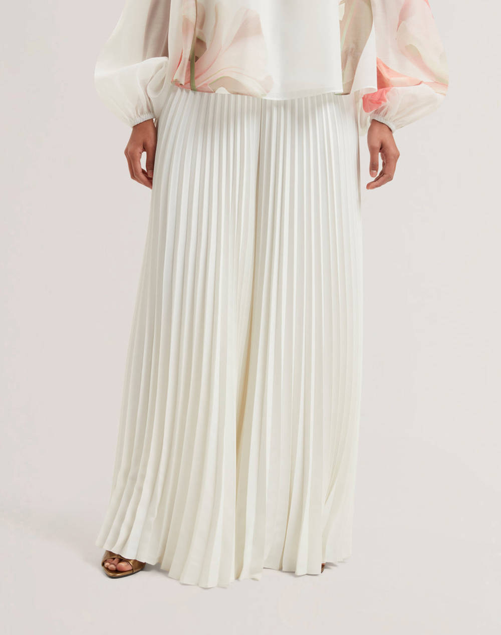 Ted Baker Haryx Pleated Wide Leg Crepe Trouser Women Clothes Trousers Fabric Trousers Ivory Synthetic 279765 Ivory Female Fabric Trousers