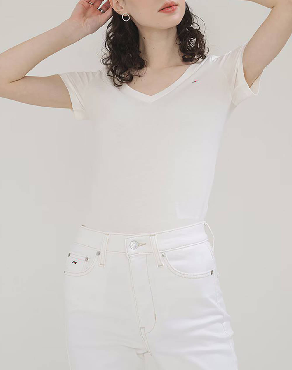 Tommy Jeans Tjw V Neck Tee Women Clothes Tops T Shirts Ecru Cotton Dw0Dw20458 Ybl Female T-Shirts