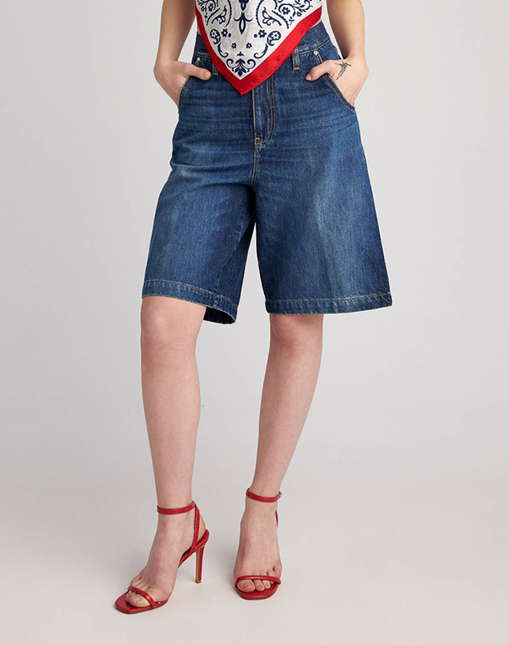 Staff Madlin Wmn Short Pant Women Clothes Shorts/Bermudas Bermudas Denimblue Cotton 5 904.119.B2.053 .00 Female Bermudas Blue
