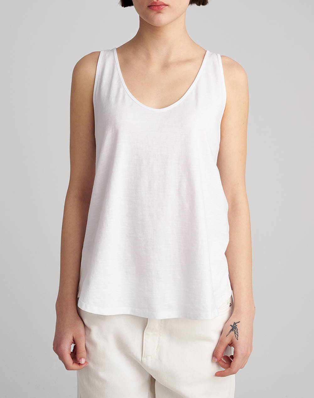 Staff Corina Sleeveless Top Women Clothes Tops Tops/Bodies White Cotton 63 401.053 Ν0010 Female Tops/Bodies