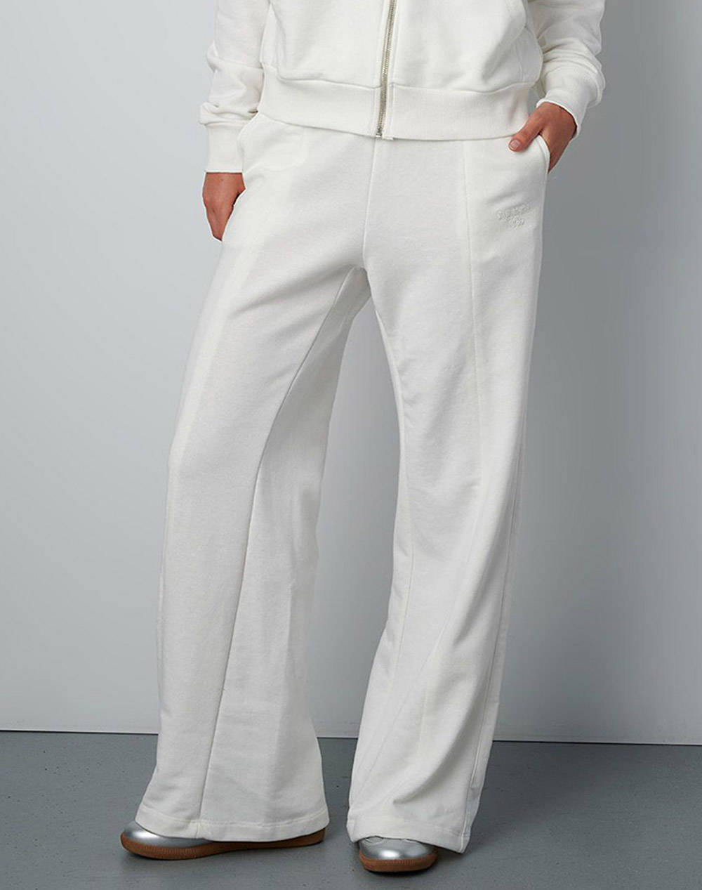 Sugarfree Pants Women Clothes Trousers Sweat Pants Offwhite Cotton 25811079 102 Female Sweat Pants
