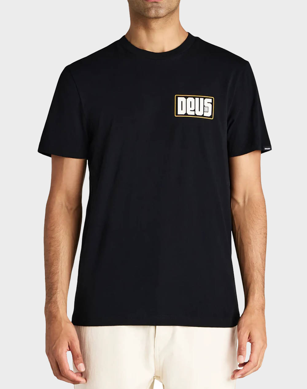 Deus Ex Machina Outage Tee Men''S T Shirt Men Clothes T Shirts & Sweatshirts T Shirts Black Cotton Dmp251953A Blk Male T-Shirts Black