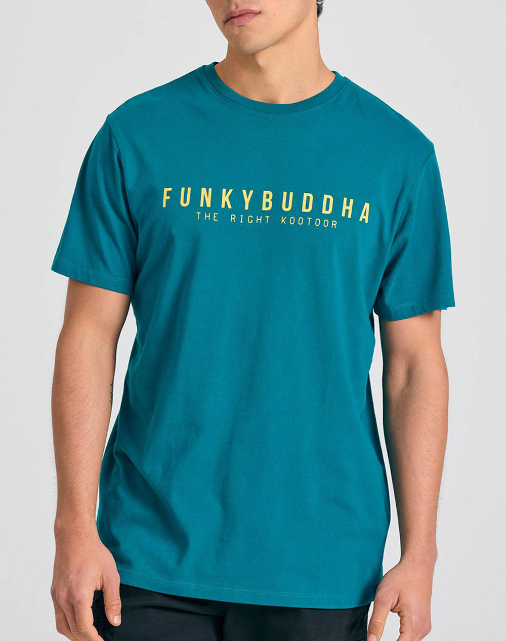 Funky Budha Men''S Short Sleeve T Shirt With Print Men Clothes T Shirts & Sweatshirts T Shirts Petrol Cotton Fbm011 011 04 Peacock Male T-Shirts