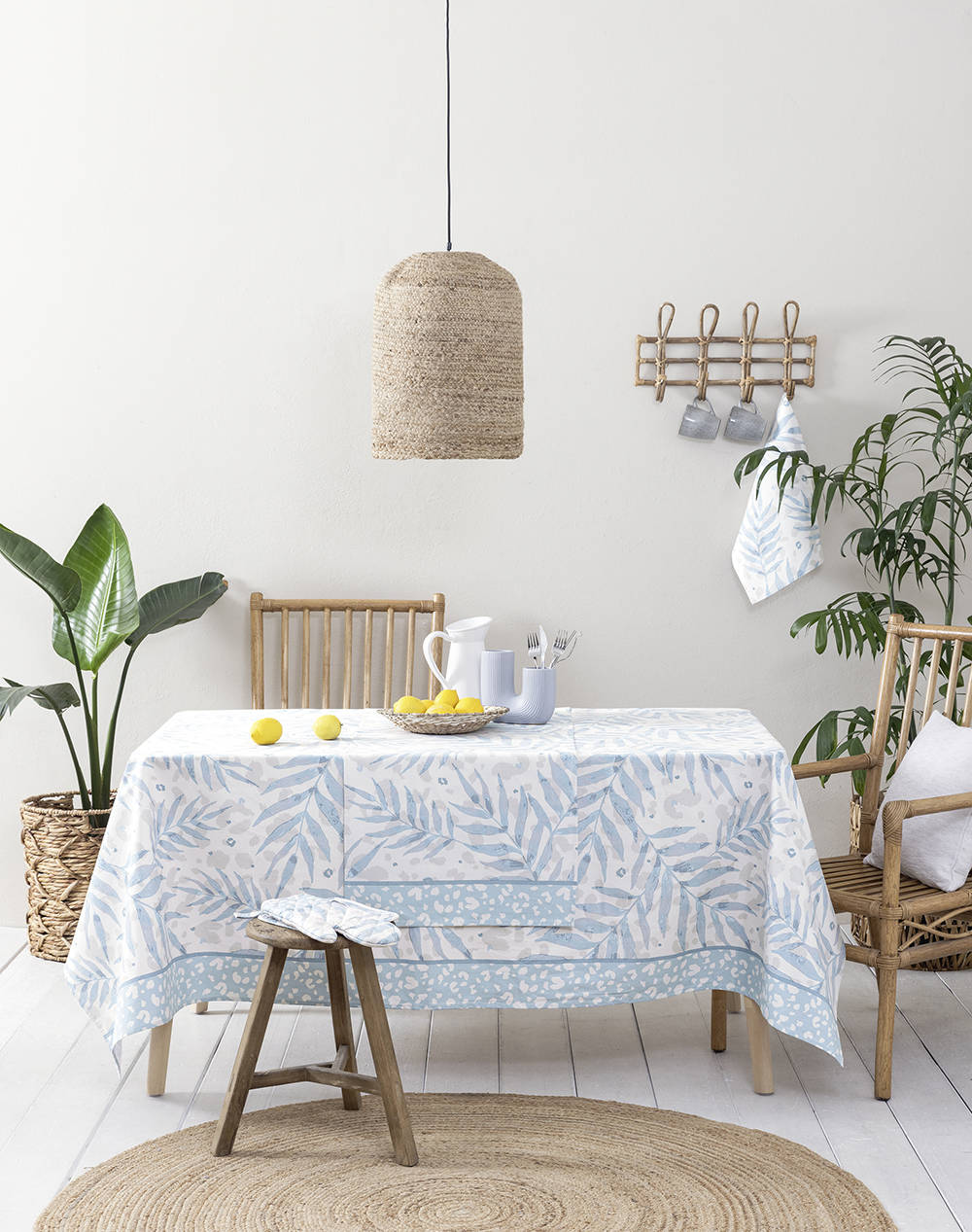 Nima Tablecloth Cabo (Dimensions: 150 X 150Cm.) Home Kitchen Tablecloths One Color Cotton N34875 Tablecloths