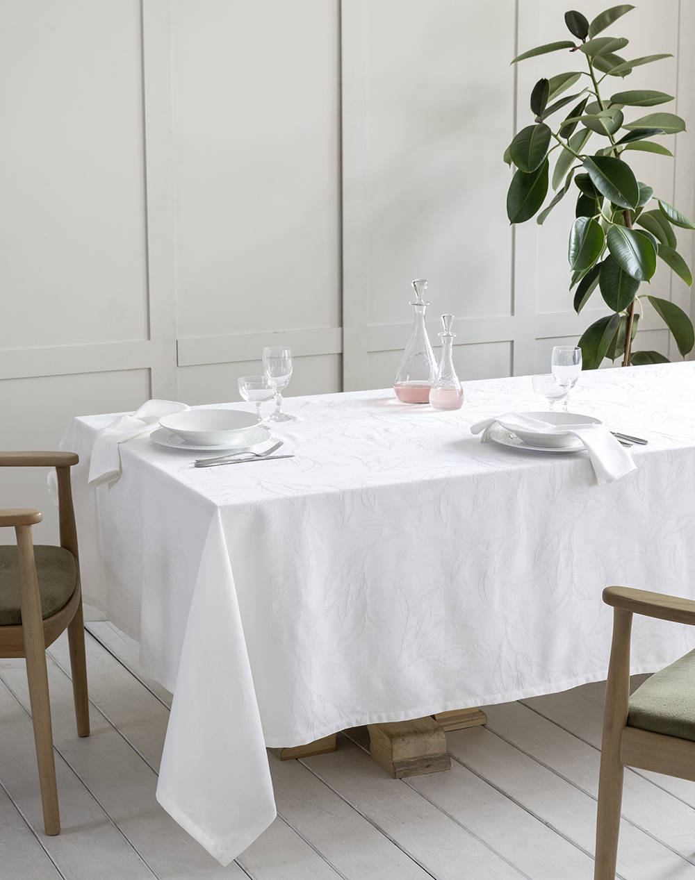 Nima Tablecloth Florelia Off White (Dimensions: 160 X 310Cm.) Home Kitchen Tablecloths One Color Viscose,Synthetic N35243 Tablecloths