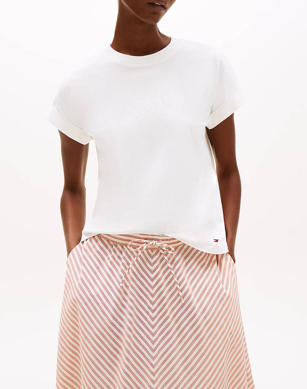 Tommy Hilfiger Floral Script Mdrn C Nk Ss Tee Women Clothes Tops T Shirts Ecru Cotton Ww0Ww47157 Ybl Female T-Shirts