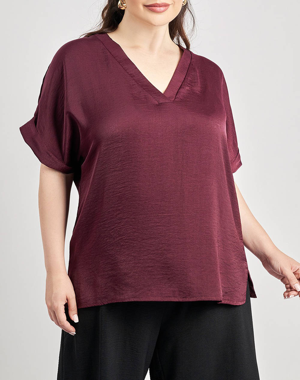 Parabita Satin Blouse With V Women Clothes Tops T Shirts Bordeux Synthetic 012520106101 034 Female T-Shirts