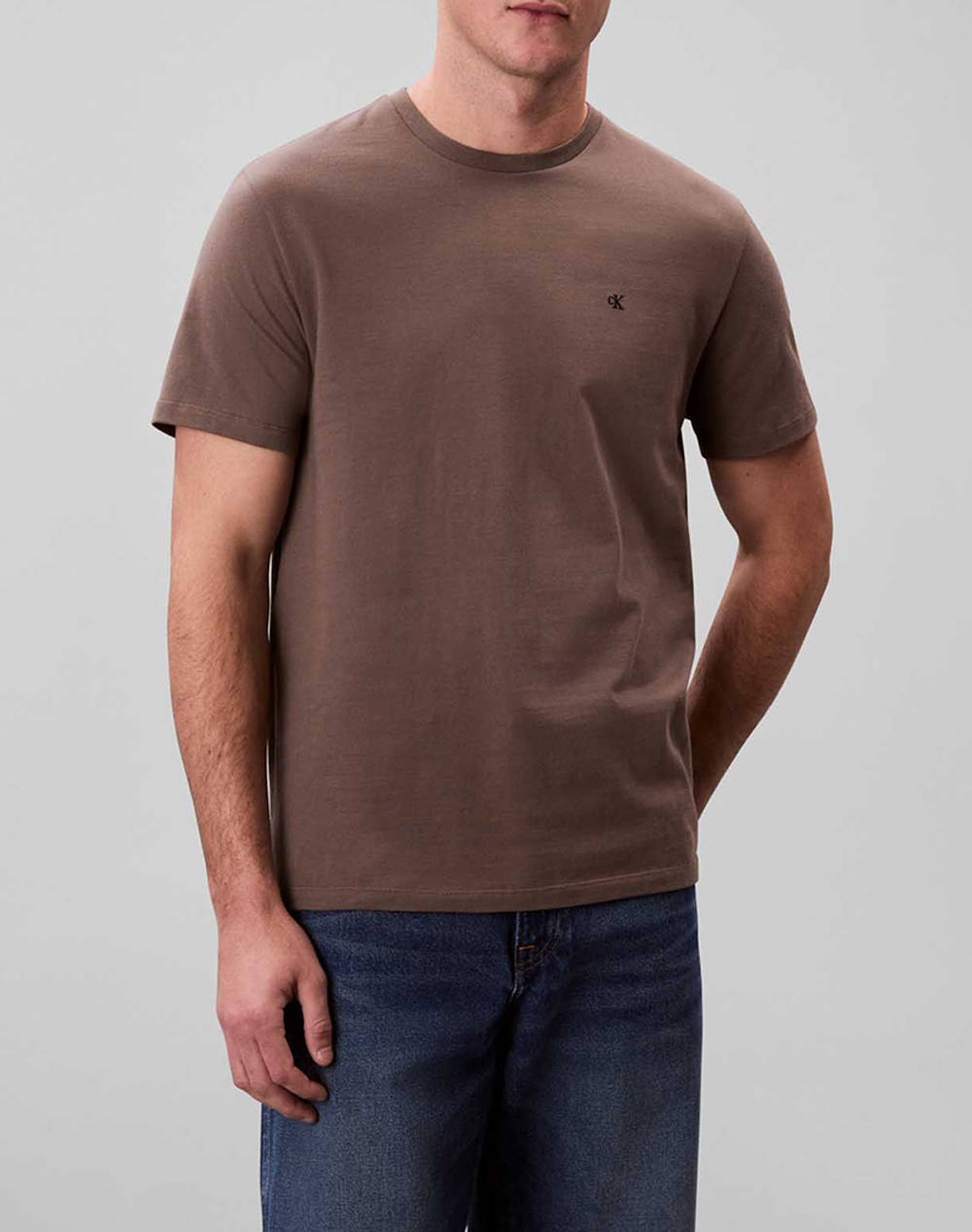 Calvin Klein Jeans Ss Smooth Cttn Solid Crewnk Tee Men Clothes T Shirts & Sweatshirts T Shirts Brown Cotton Lv040Hm265 Pdk Male T-Shirts Brown