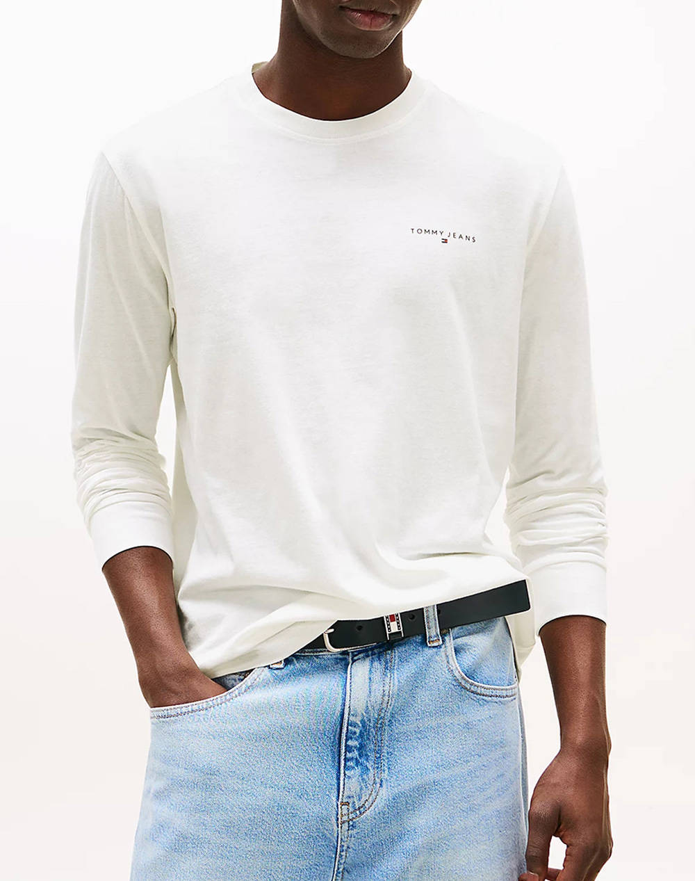 Tommy Jeans Tjm Slim Chest Linear Ls Tee Ext Men Clothes T Shirts & Sweatshirts T Shirts Ecru Cotton Dm0Dm21594 Ybl Male T-Shirts
