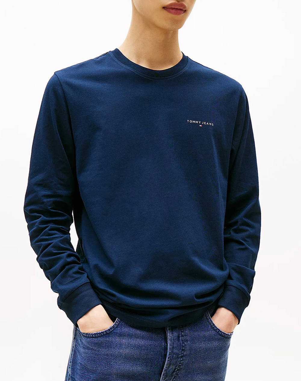 Tommy Jeans Tjm Slim Chest Linear Ls Tee Ext Men Clothes T Shirts & Sweatshirts T Shirts Navyblue Cotton Dm0Dm21594 C1G Male T-Shirts Blue