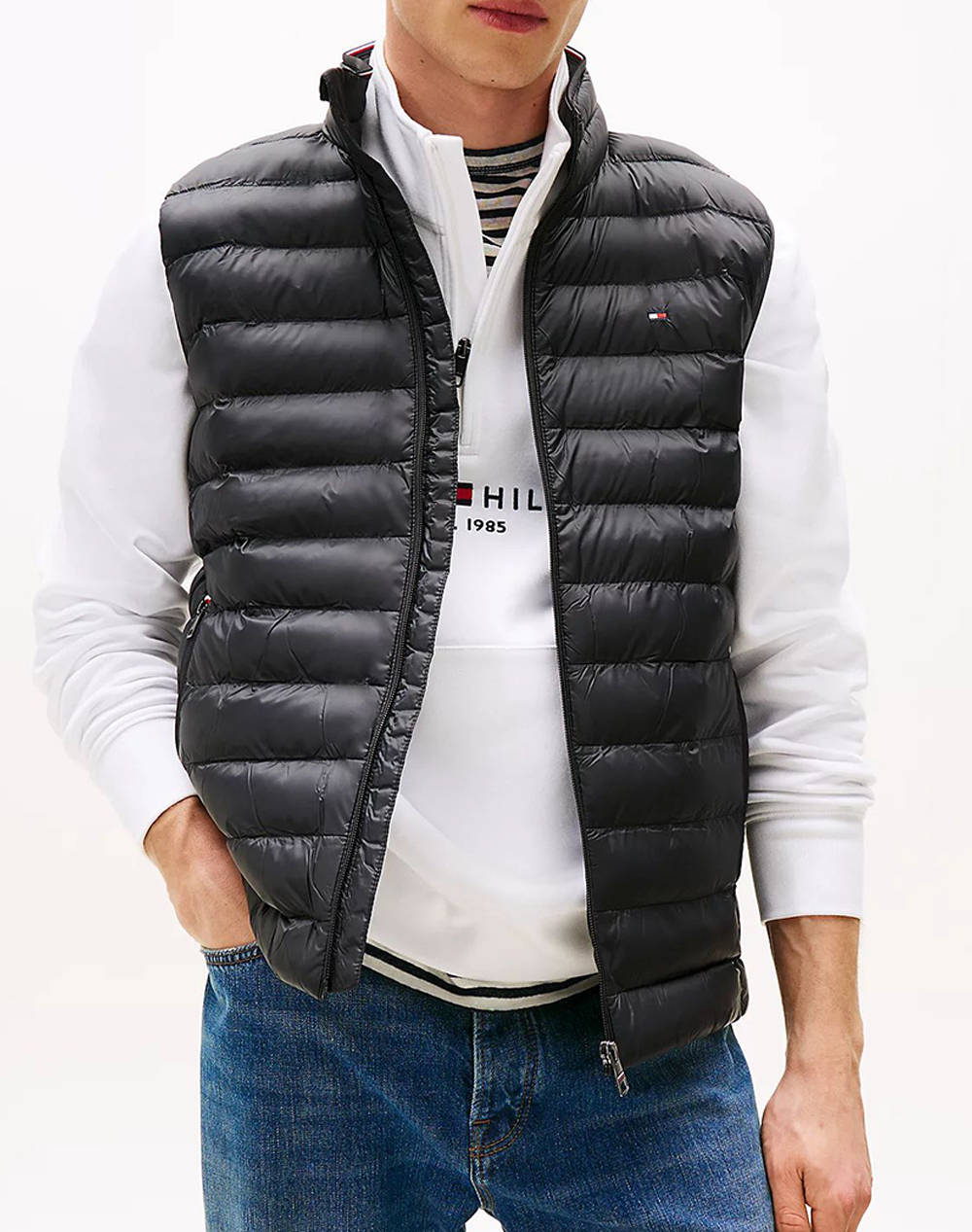 Tommy Hilfiger Core Packable Recycled Vest Men Clothes Outerwear Vest Jackets Black Synthetic Mw0Mw39989 Bds Male Vest Jackets Black
