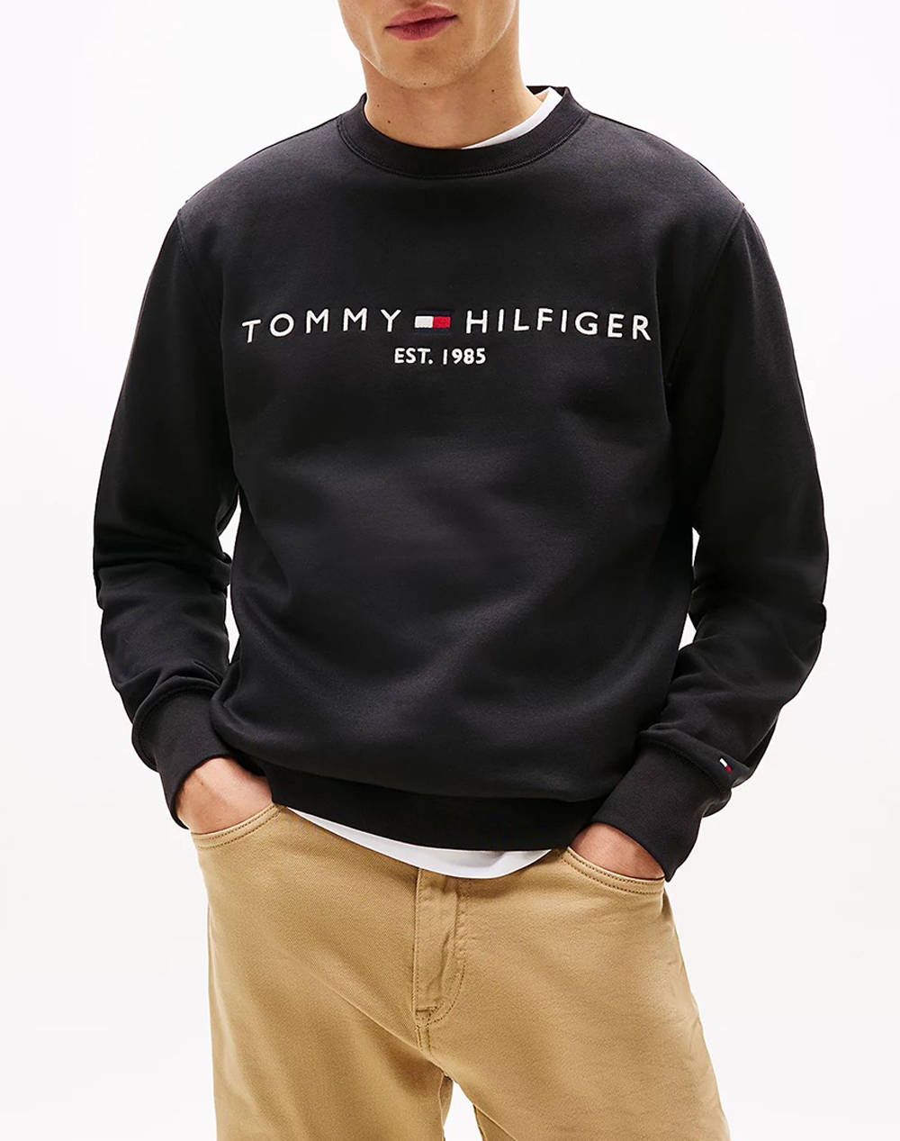 Tommy Hilfiger Tommy Logo Sweatshirt Men Clothes T Shirts & Sweatshirts Sweatshirts Black Cotton,Synthetic Mw0Mw11596 Bds Male Sweatshirts Black