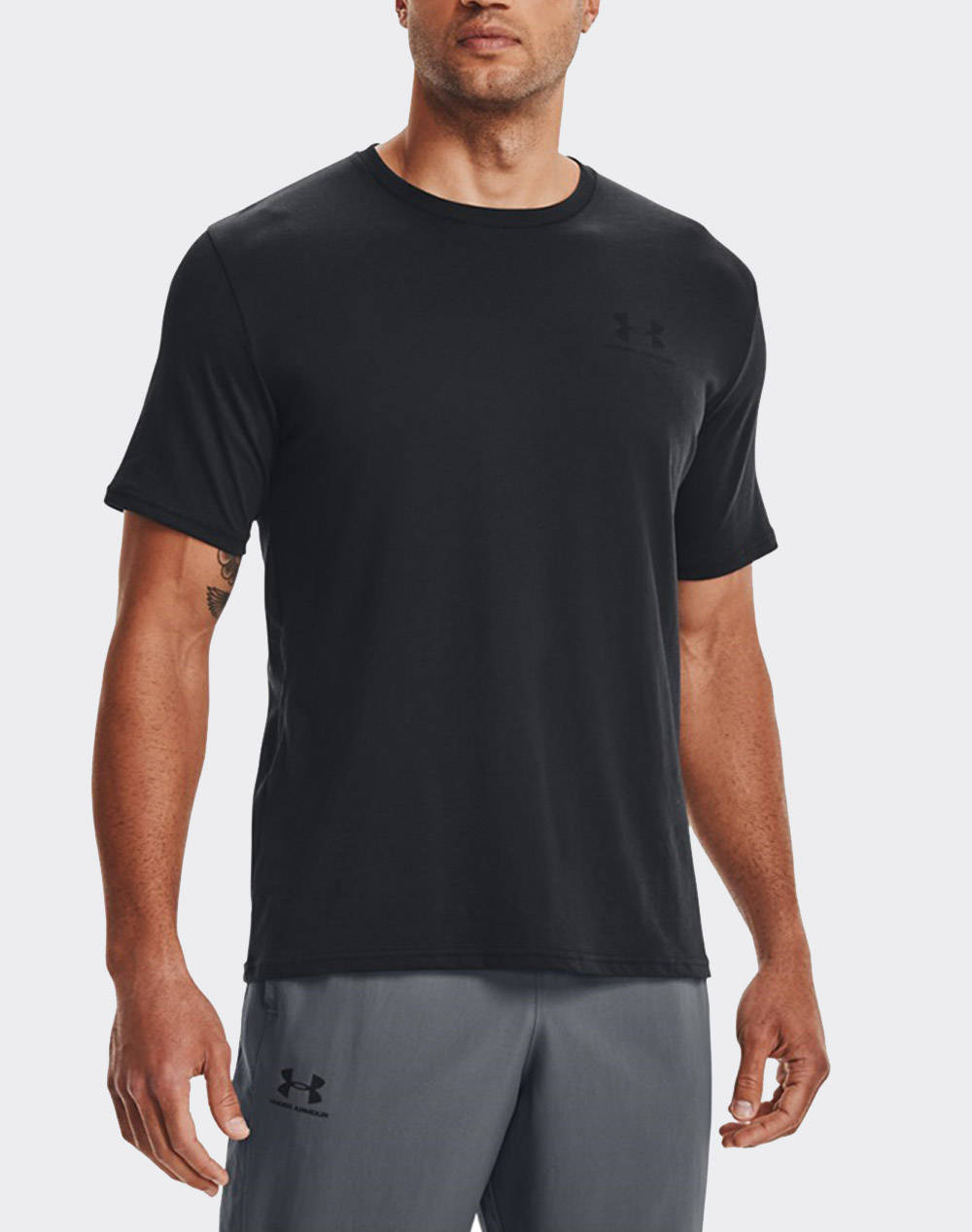 Under Armour Ua M Sportstyle Lc Ss Men Clothes T Shirts & Sweatshirts T Shirts Black Cotton,Synthetic 1326799 001 Male T-Shirts Black