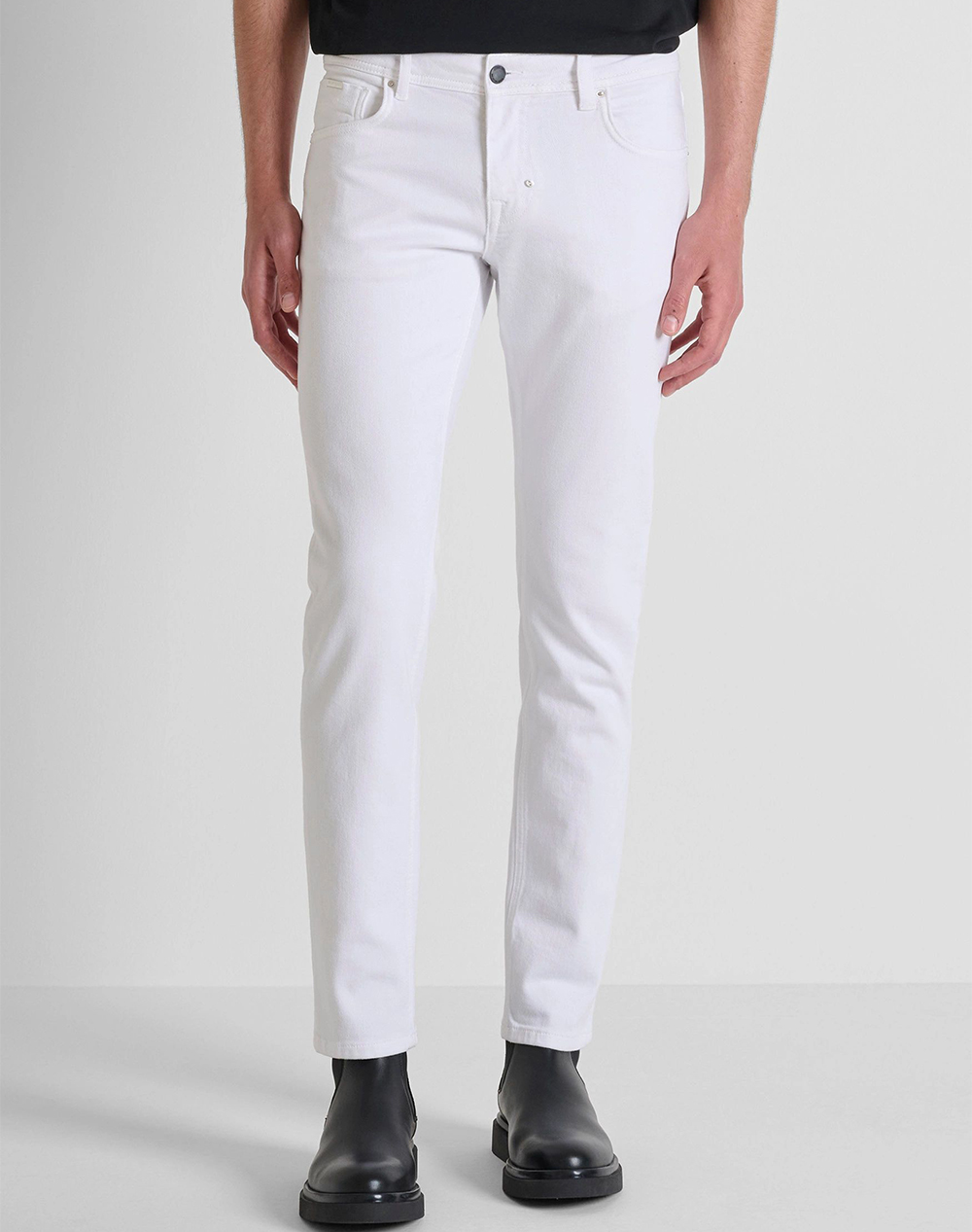 Antony Morato Mmdt00241Fa800150 Min Of 8 Jeans Ozzy Tapered Fit In Iconic Stretch Bull Denim Παντελονι Ανδρικο Ανδρας Ρουχα Παντελονια Jeans Offwhi